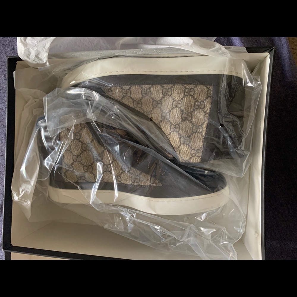 Gucci sneakers